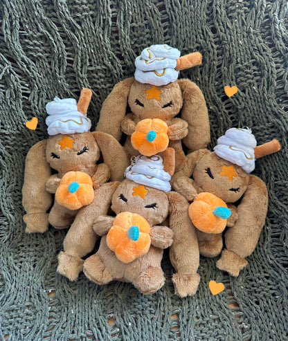 PUMPKIN SPICE BUN-BUN keychain